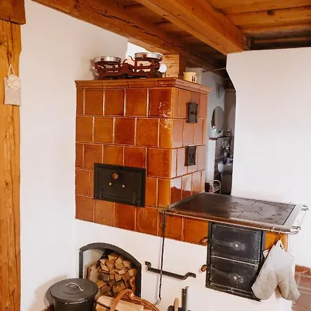 Roubenka Pod Lesem Karlovice (Moravia-Silesia)
